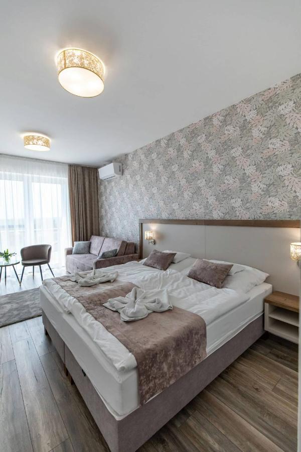 Aszuvilag Rezidencia With Sauna & Jacuzzi Legyesbenye المظهر الخارجي الصورة