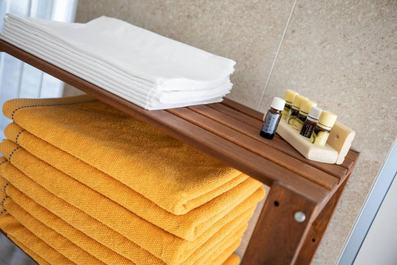 Aszuvilag Rezidencia With Sauna & Jacuzzi Legyesbenye المظهر الخارجي الصورة