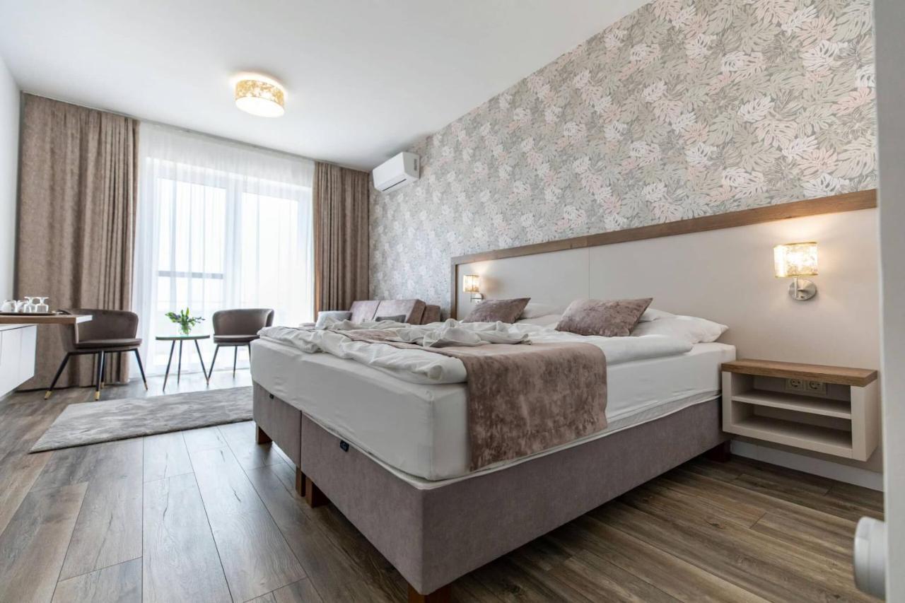 Aszuvilag Rezidencia With Sauna & Jacuzzi Legyesbenye المظهر الخارجي الصورة