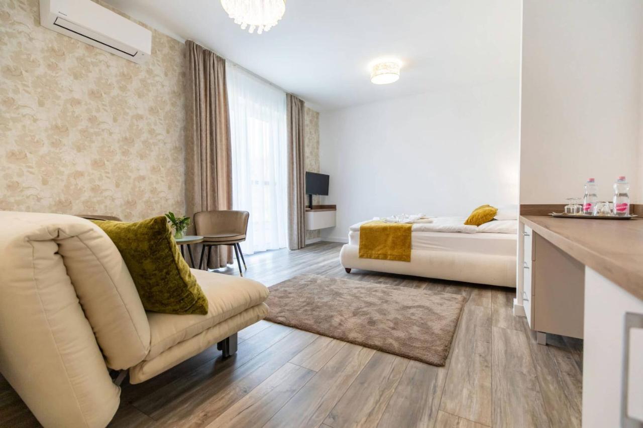 Aszuvilag Rezidencia With Sauna & Jacuzzi Legyesbenye المظهر الخارجي الصورة